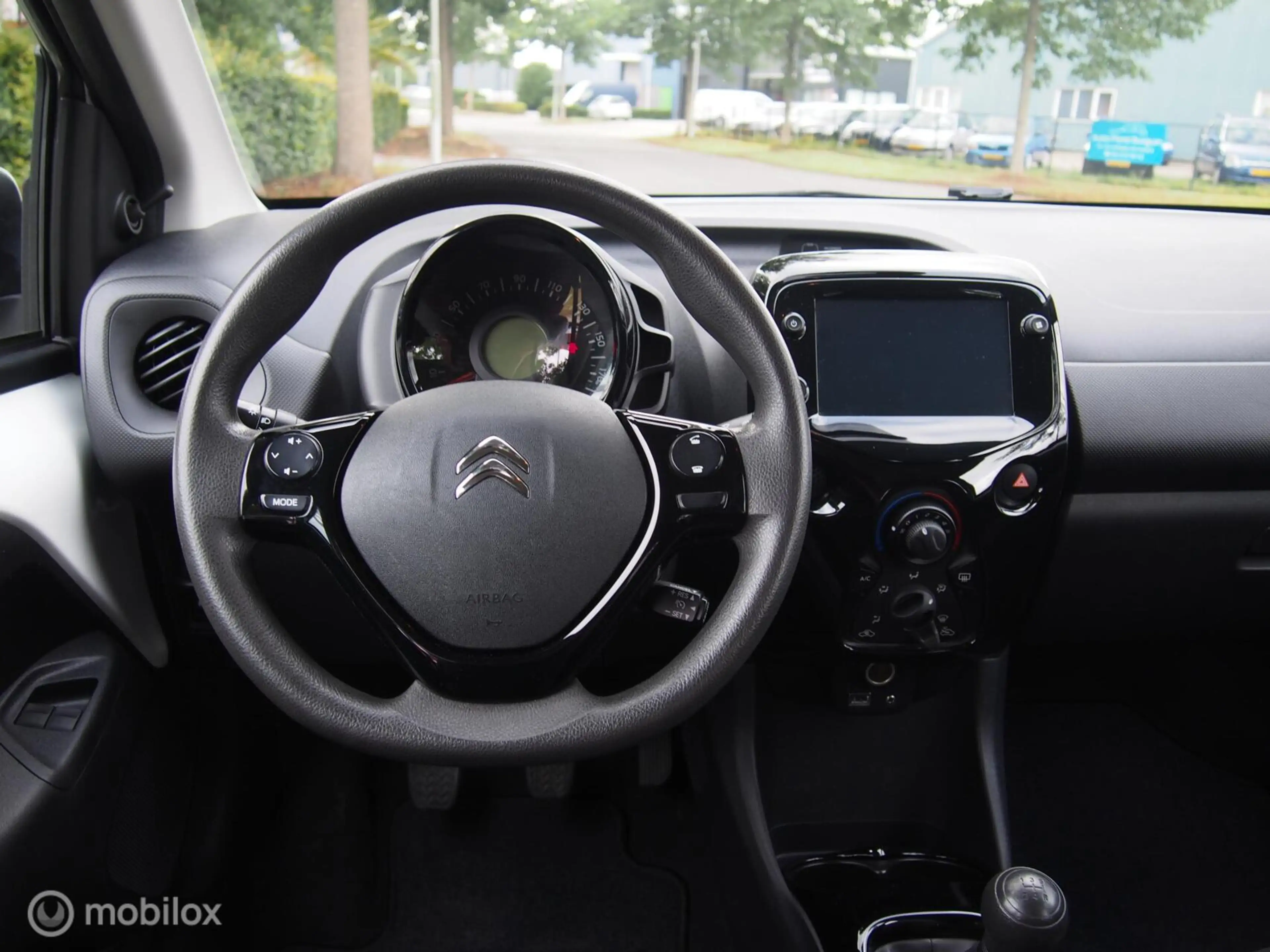 Citroen C1 1.0 VTi Feel — photo 10