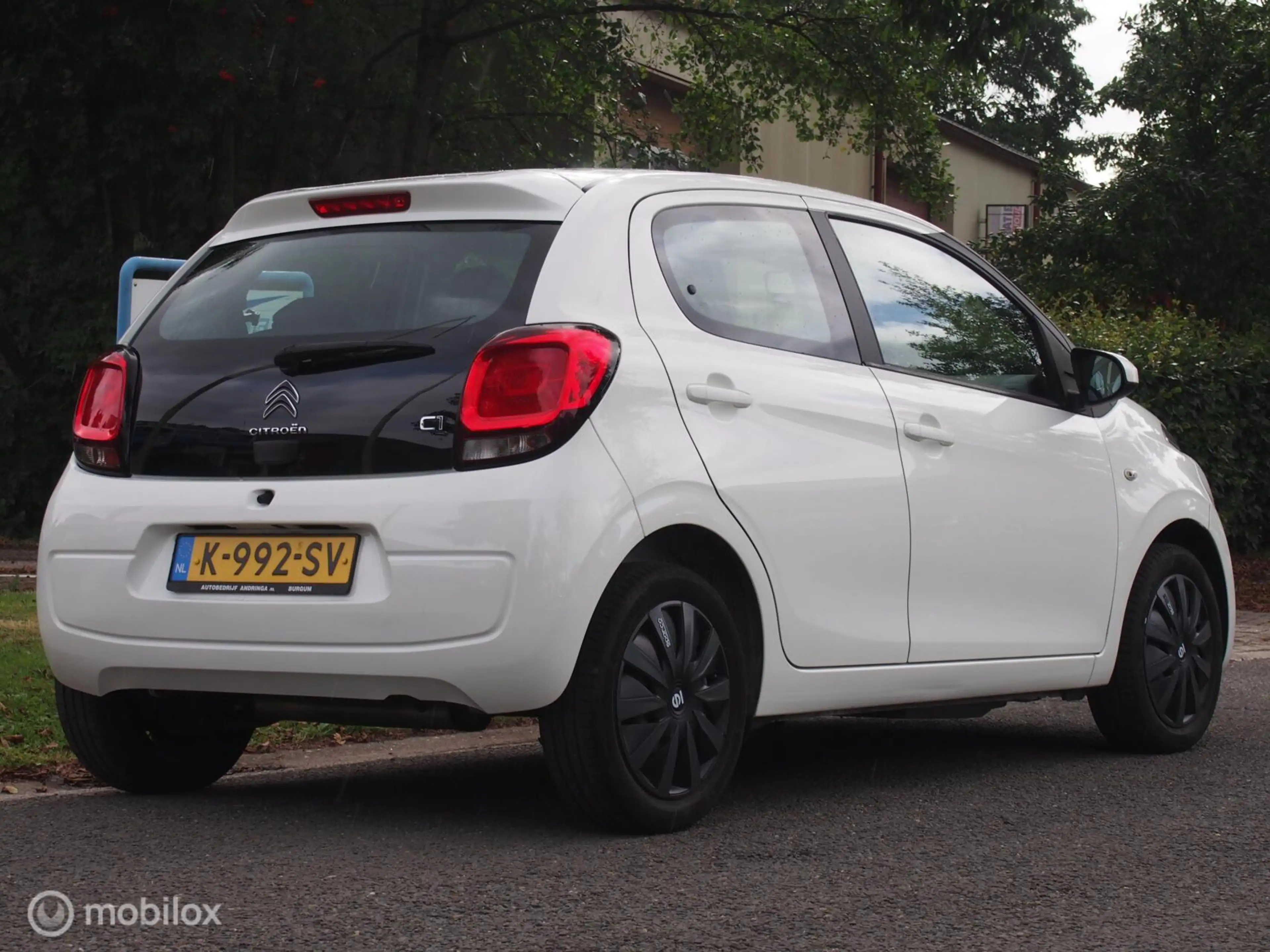 Citroen C1 1.0 VTi Feel — photo 3