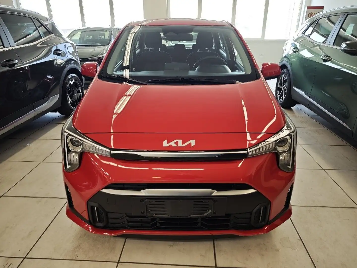 Kia Picanto 1.0 12V 5 porte AMT Urban - PROMO PRONTA CONSEGNA Rosso - 2