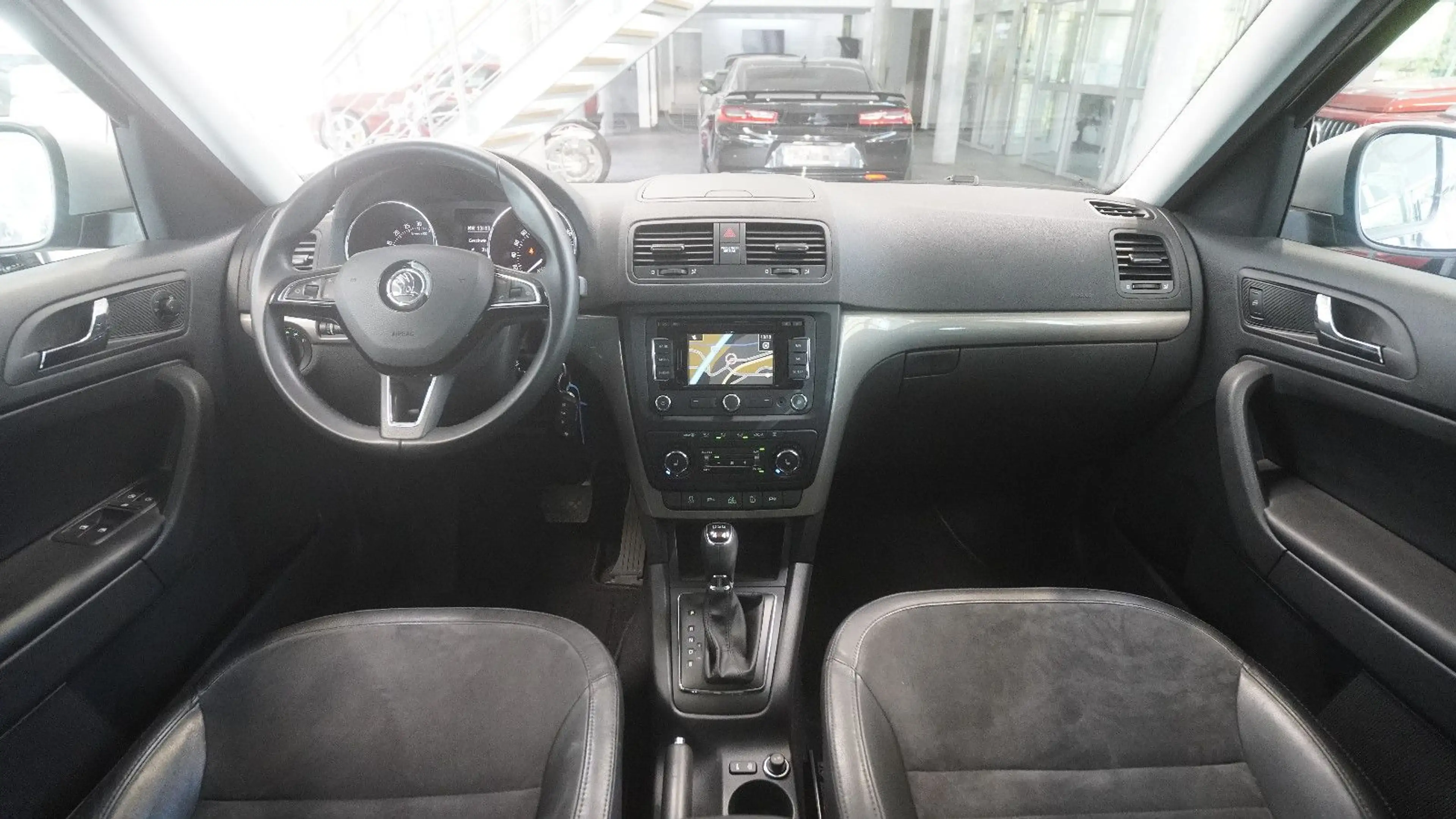 Skoda Yeti Elegance Outdoor 4x4*DAB*BI-XENON — photo 9