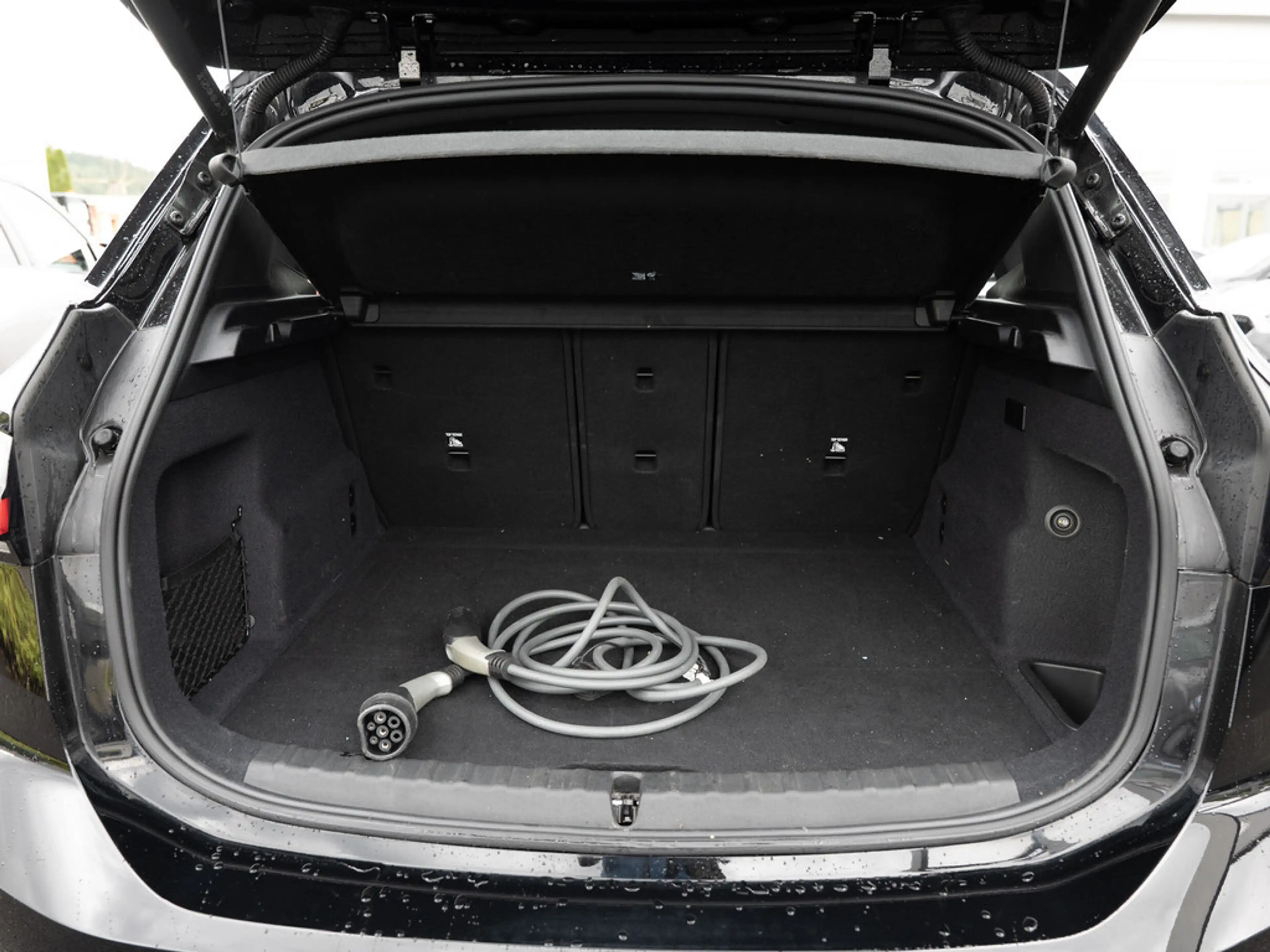 BMW 225 Active Tourer xDrive AHK LED NAVI KAMERA — photo 13