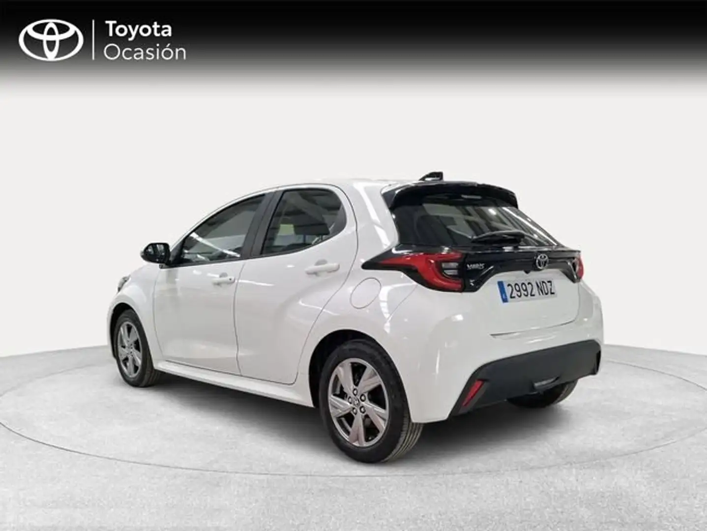 Toyota Yaris 1.5 120H Active Plus Blanco - 2