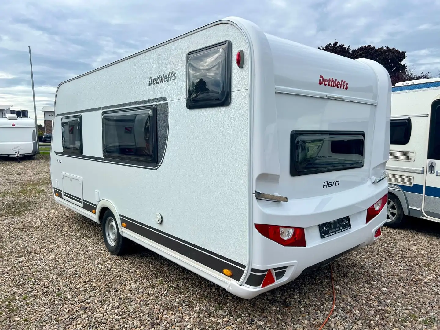 Dethleffs 470 FSK Aero Neu -ohne Zulassung!!! Etagenbetten Weiß - 2