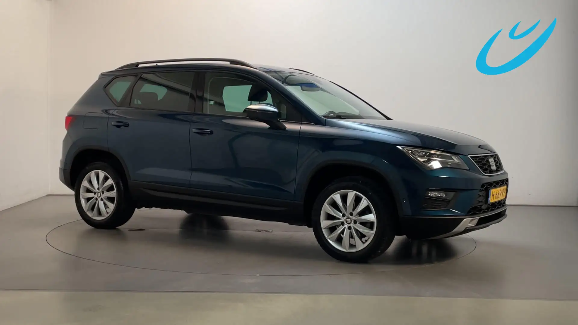 SEAT Ateca 1.5 TSI 150pk DSG Style Business Intense LED Camer Blauw - 1