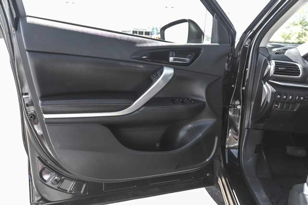 Mitsubishi Eclipse Cross fotografie Mitsubishi Eclipse Cross