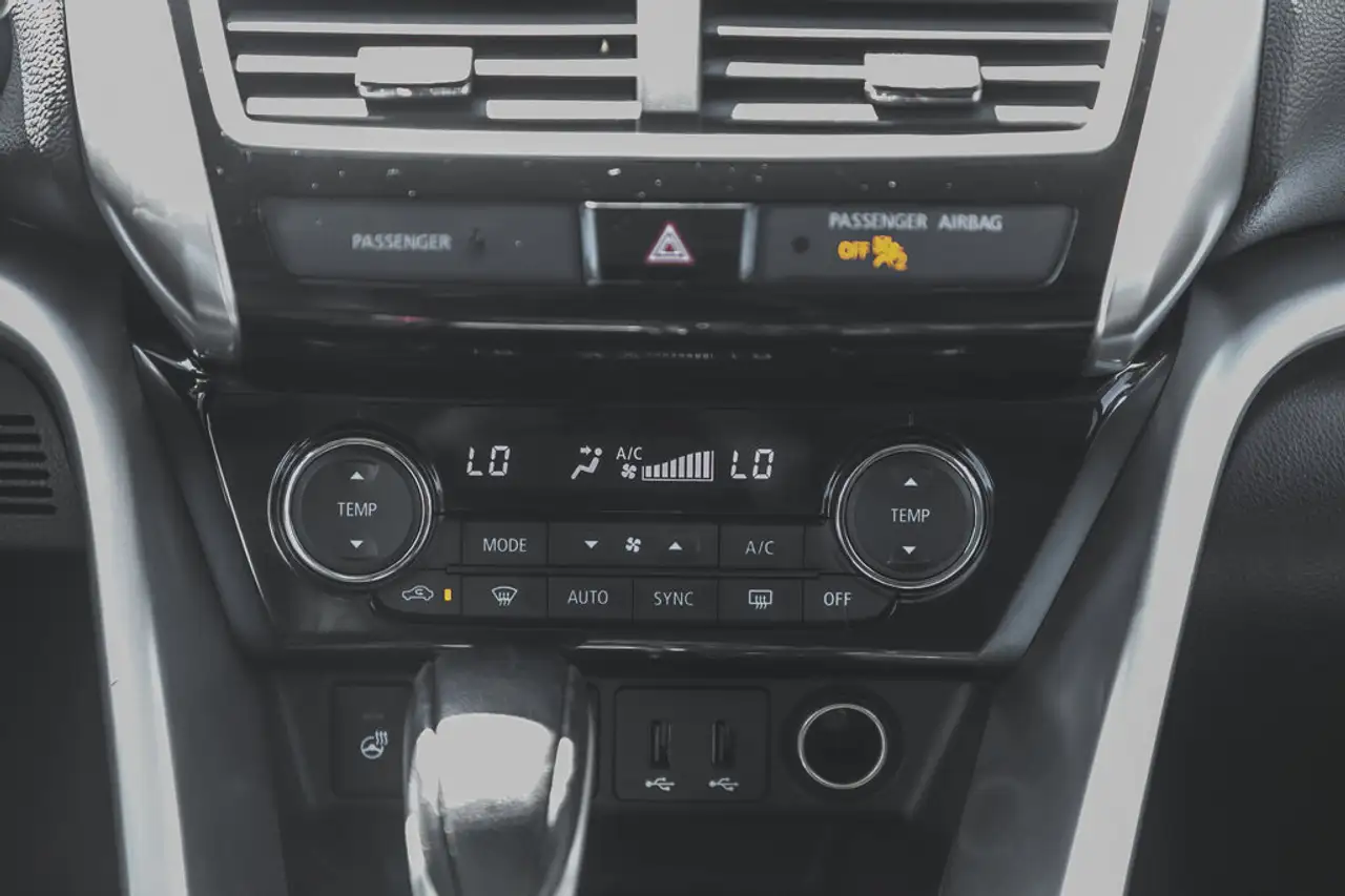 Mitsubishi Eclipse Cross fotografie Mitsubishi Eclipse Cross