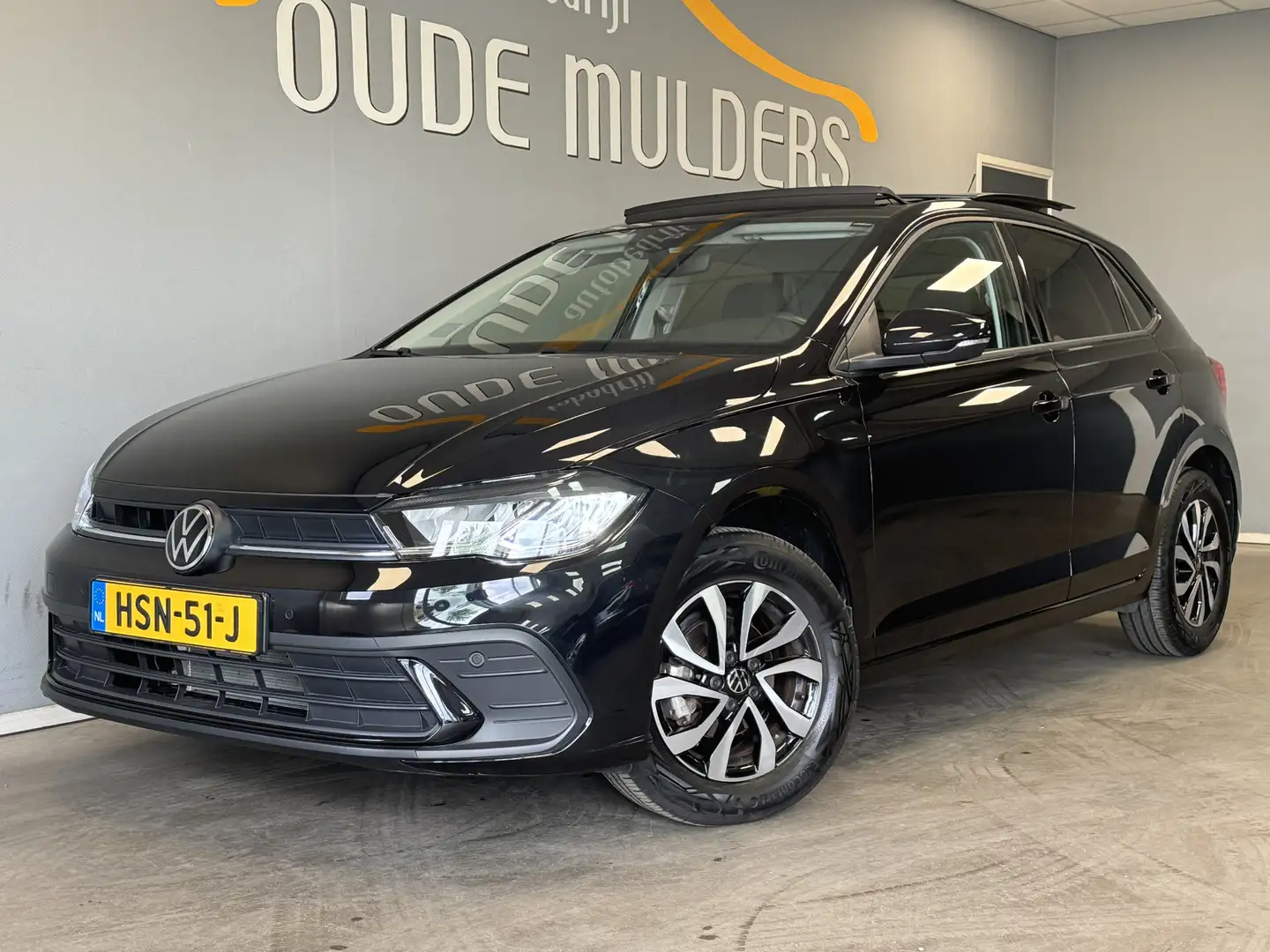 Volkswagen Polo 1.0 TSI Style Panoramdak/Stoelverwarming/ Camera Zwart - 1