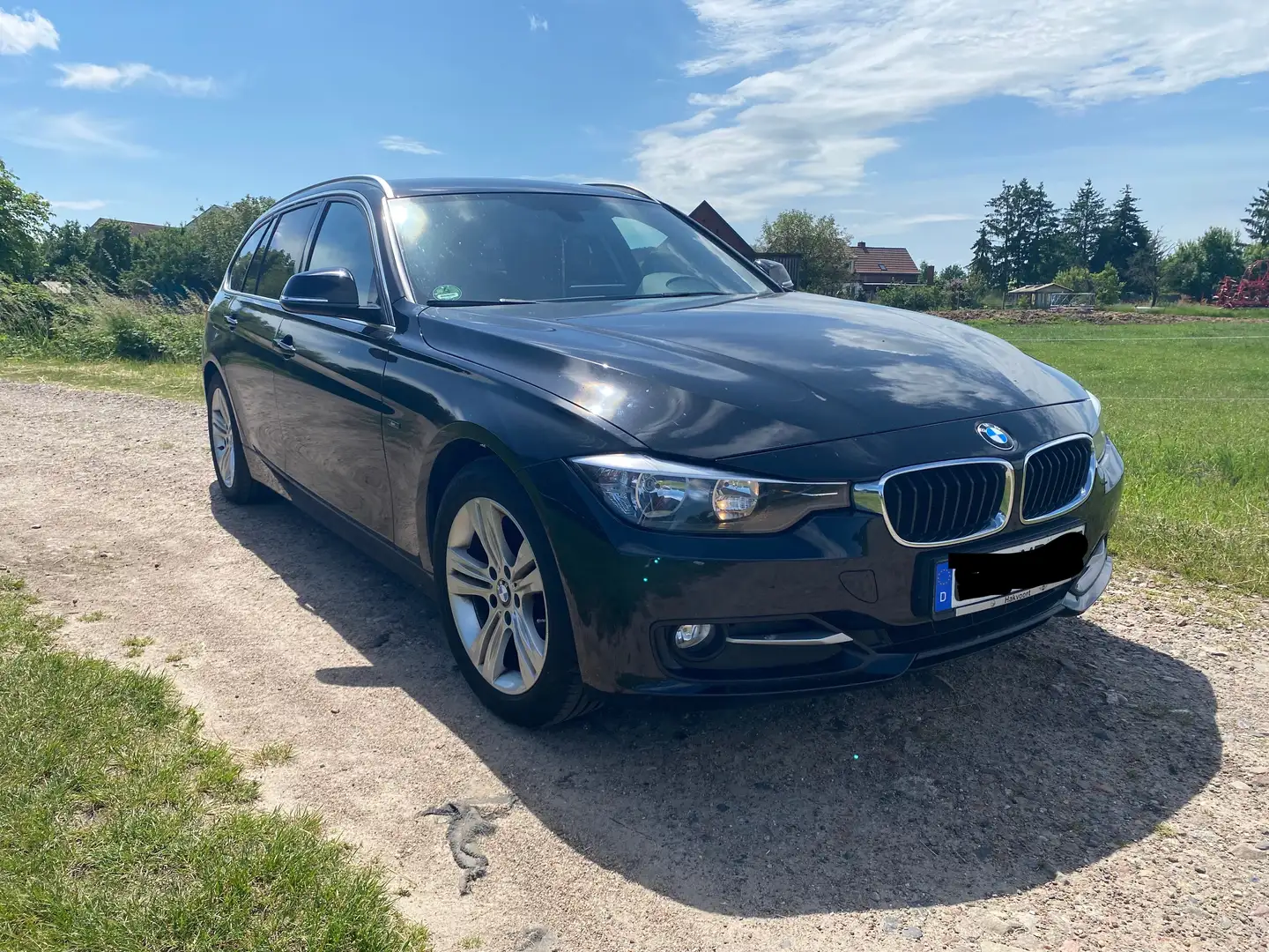 BMW 318 318d Touring Sport Line Nero - 2