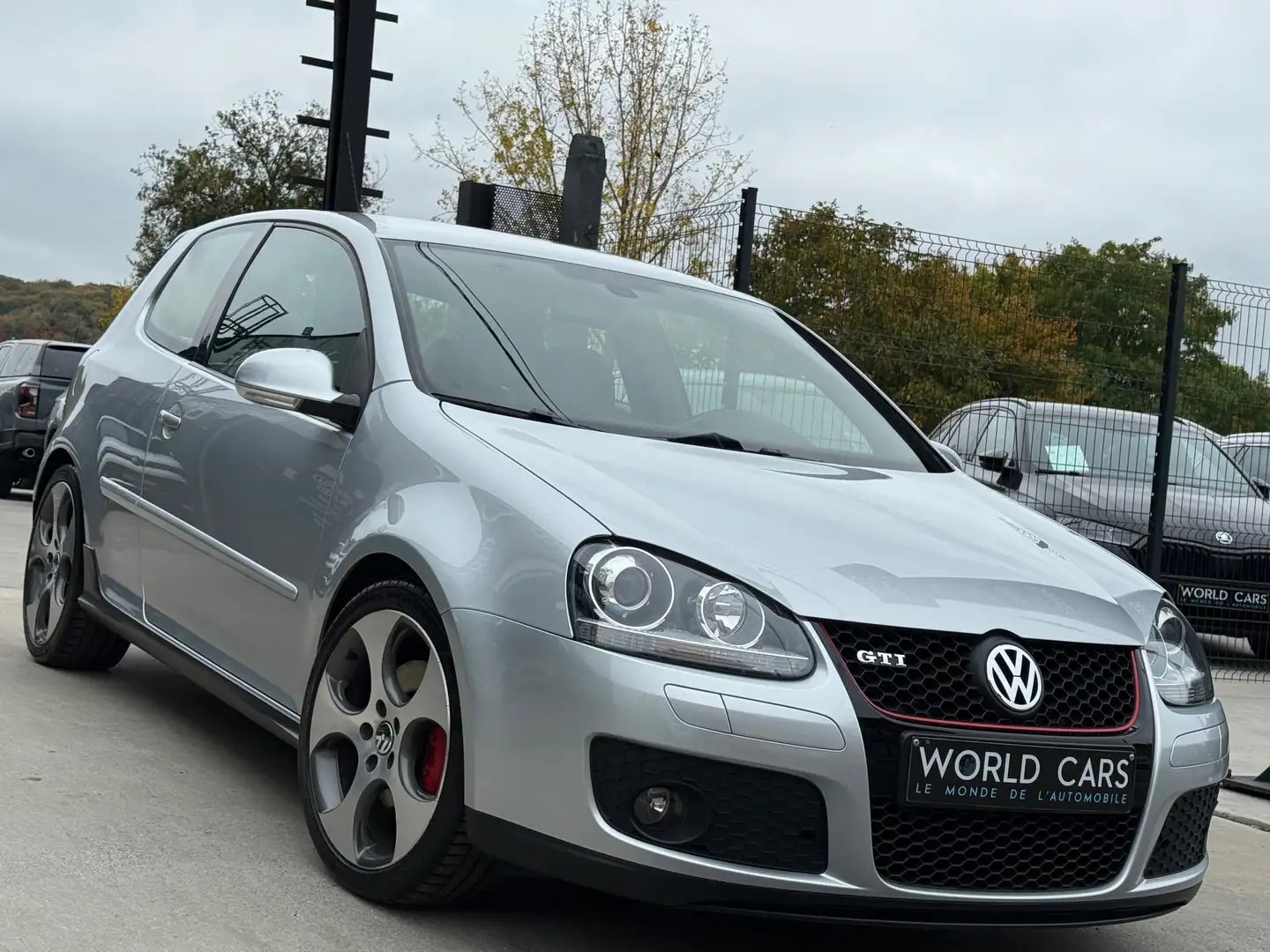 Volkswagen Golf GTI 2.0 Turbo 16v FSI 69.000KM FIRST OWNER GARANTIE Grau - 2