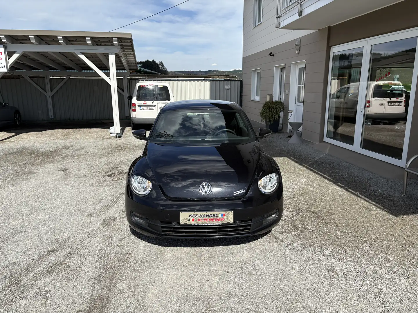 Volkswagen Beetle 1,2 TSI *1.BESITZ*STEUERKETTE NEU*PDC* Schwarz - 2
