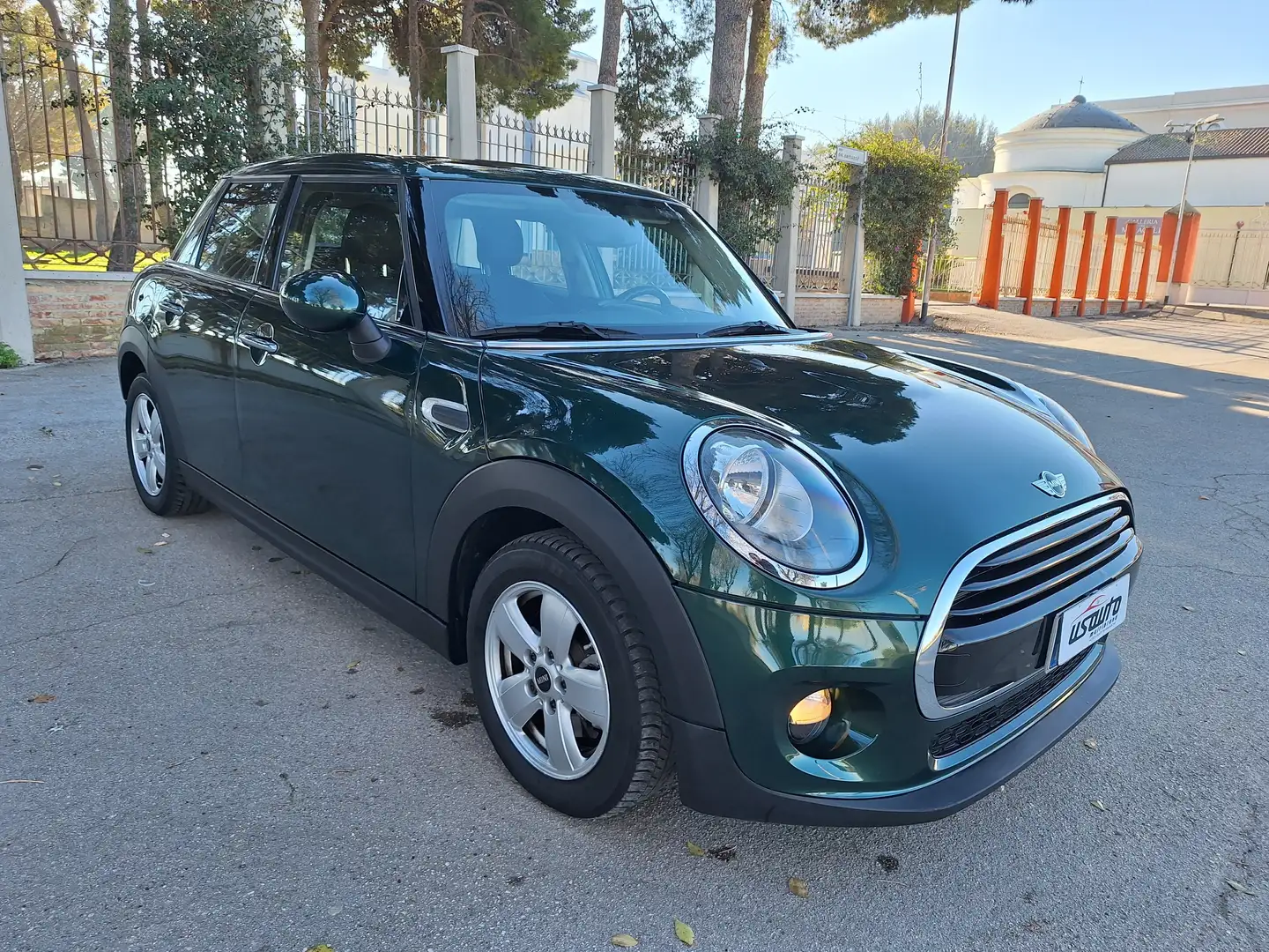 MINI Cooper D 5p 2016 PERFETTA Verde - 2