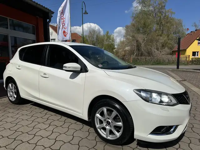 Nissan Pulsar Acenta
