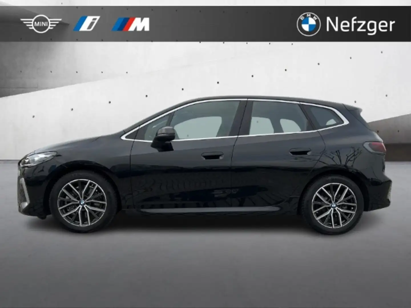 BMW 223 Active Tourer i xDrive M Sport LED H&K AHK Negro - 2