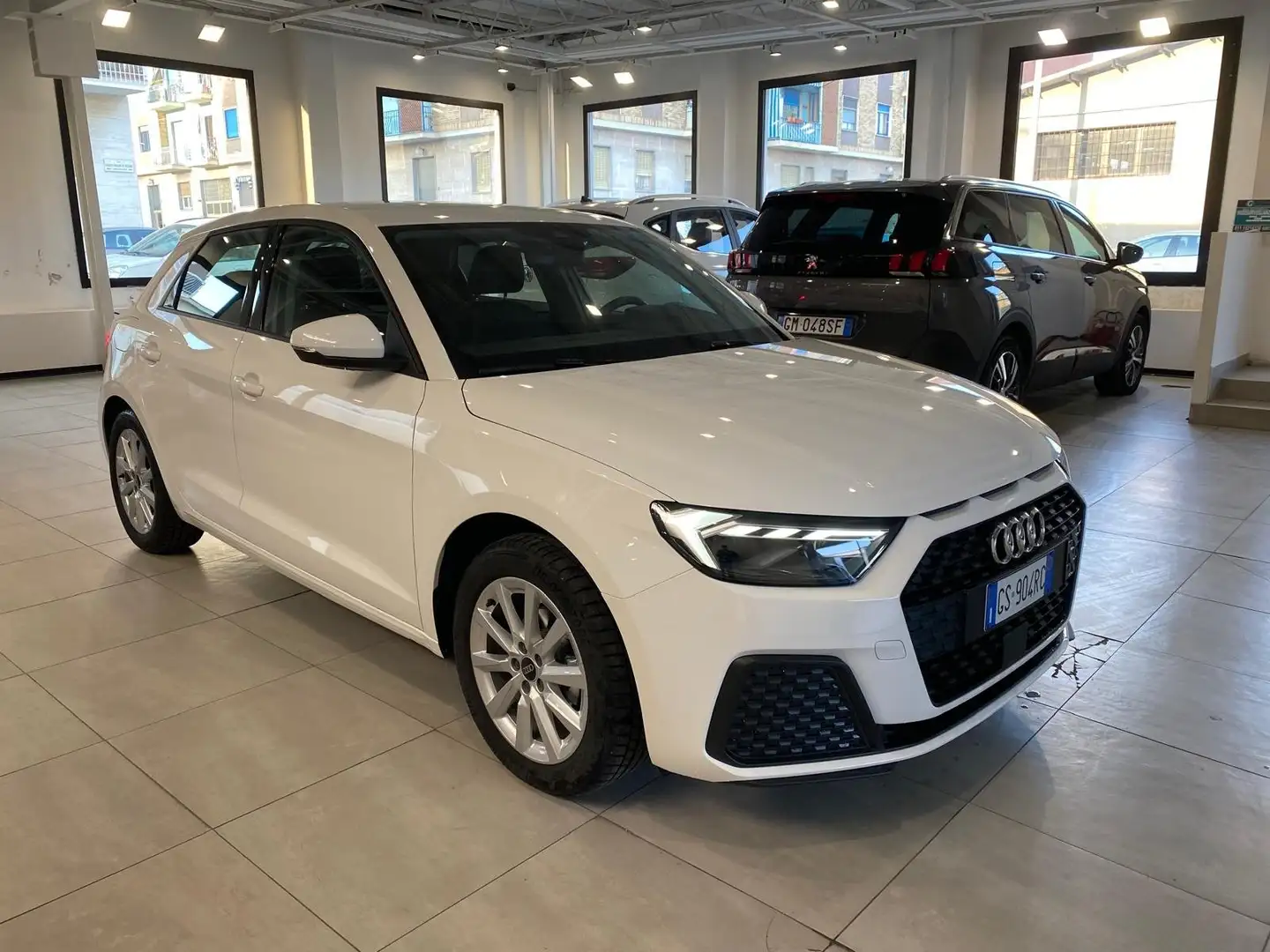 Audi A1 Sportback1.0 tfsi 95CV Business PRONTA CONSEGNA Blanc - 2
