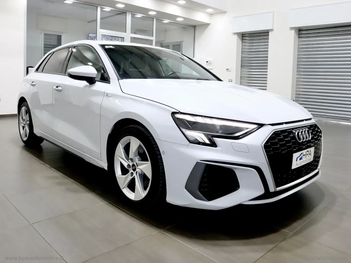 Audi A3 SPORTBACK 2.0TDI S-line FULL LED CARPLAY PARKASSIS Weiß - 1