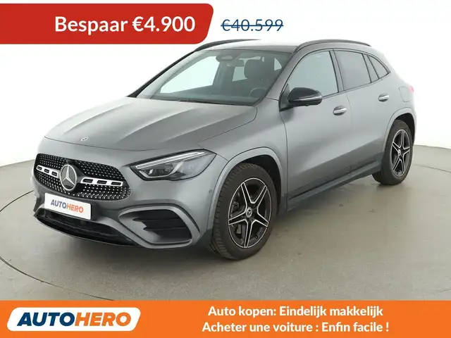 Mercedes-Benz GLA 180 GLA 180 AMG Line