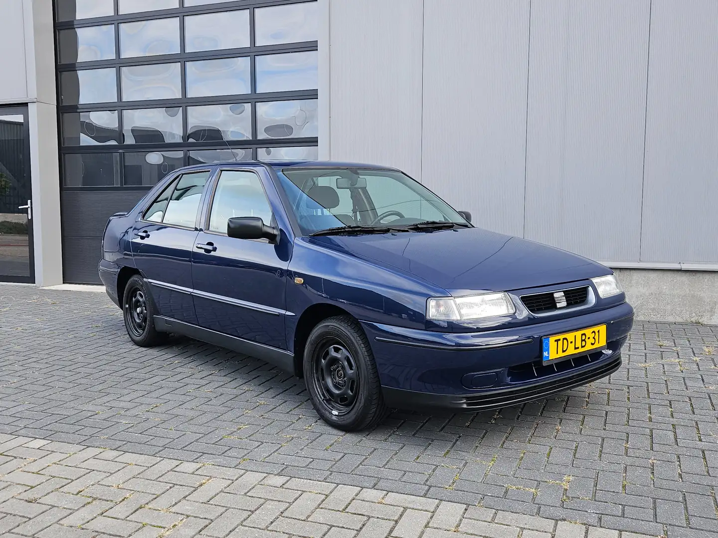 SEAT Toledo Toledo 1.6i E Blauw - 1