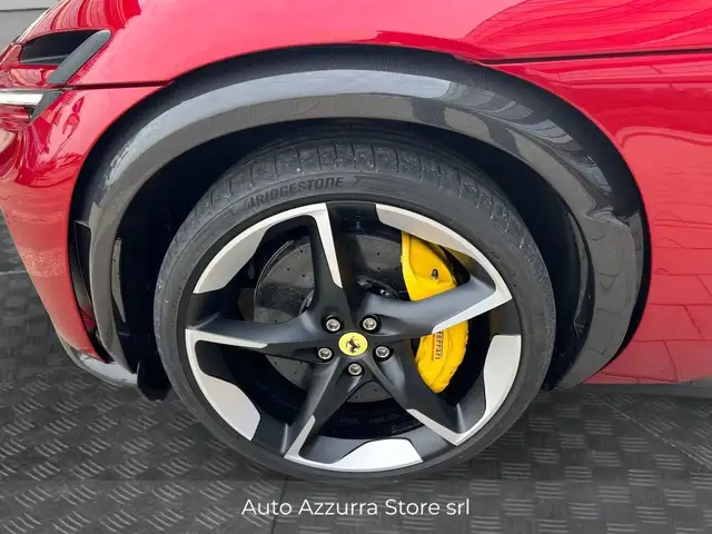 Ferrari Purosangue view 8