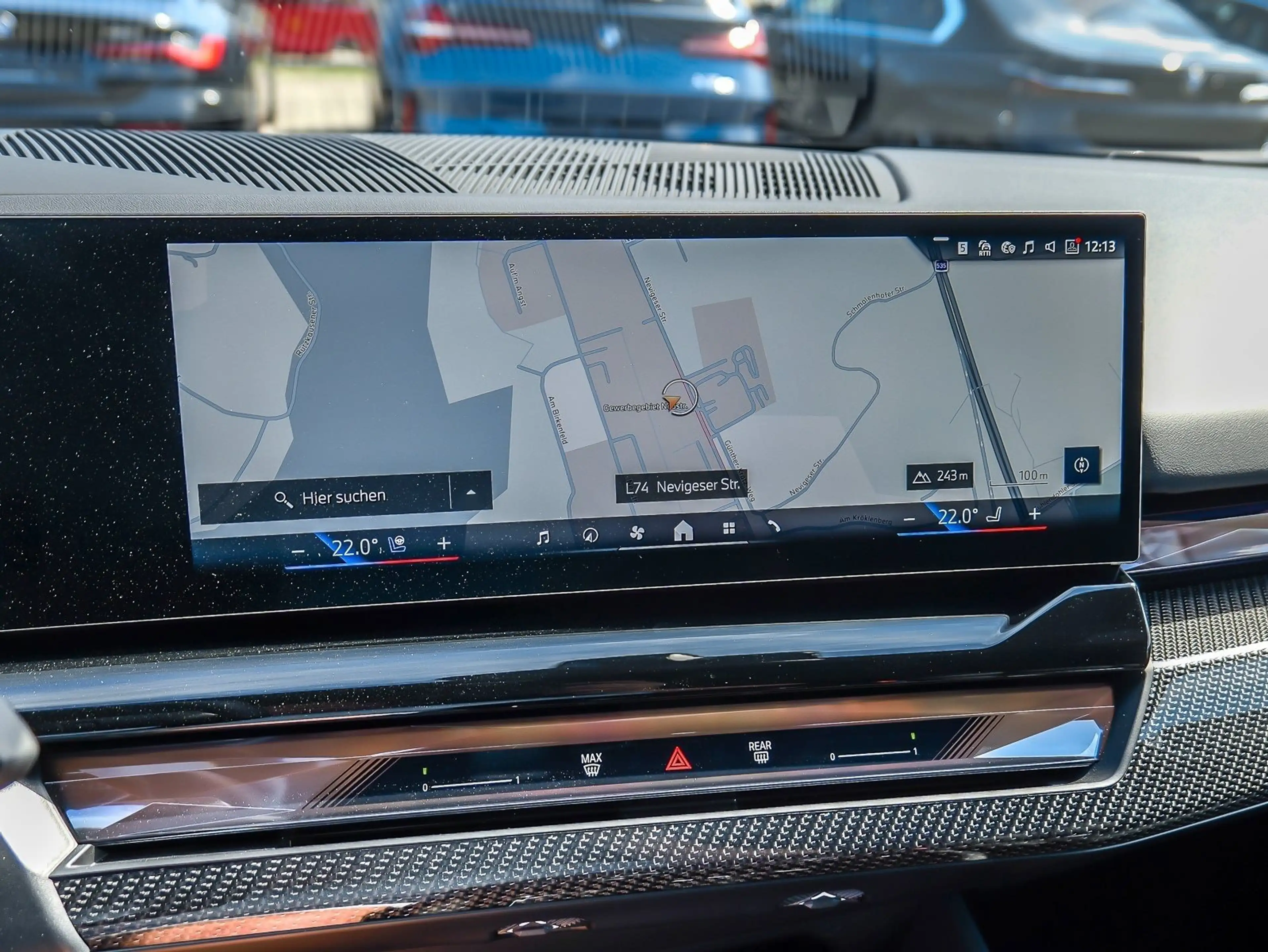 BMW 550 e xDrive Touring — photo 14