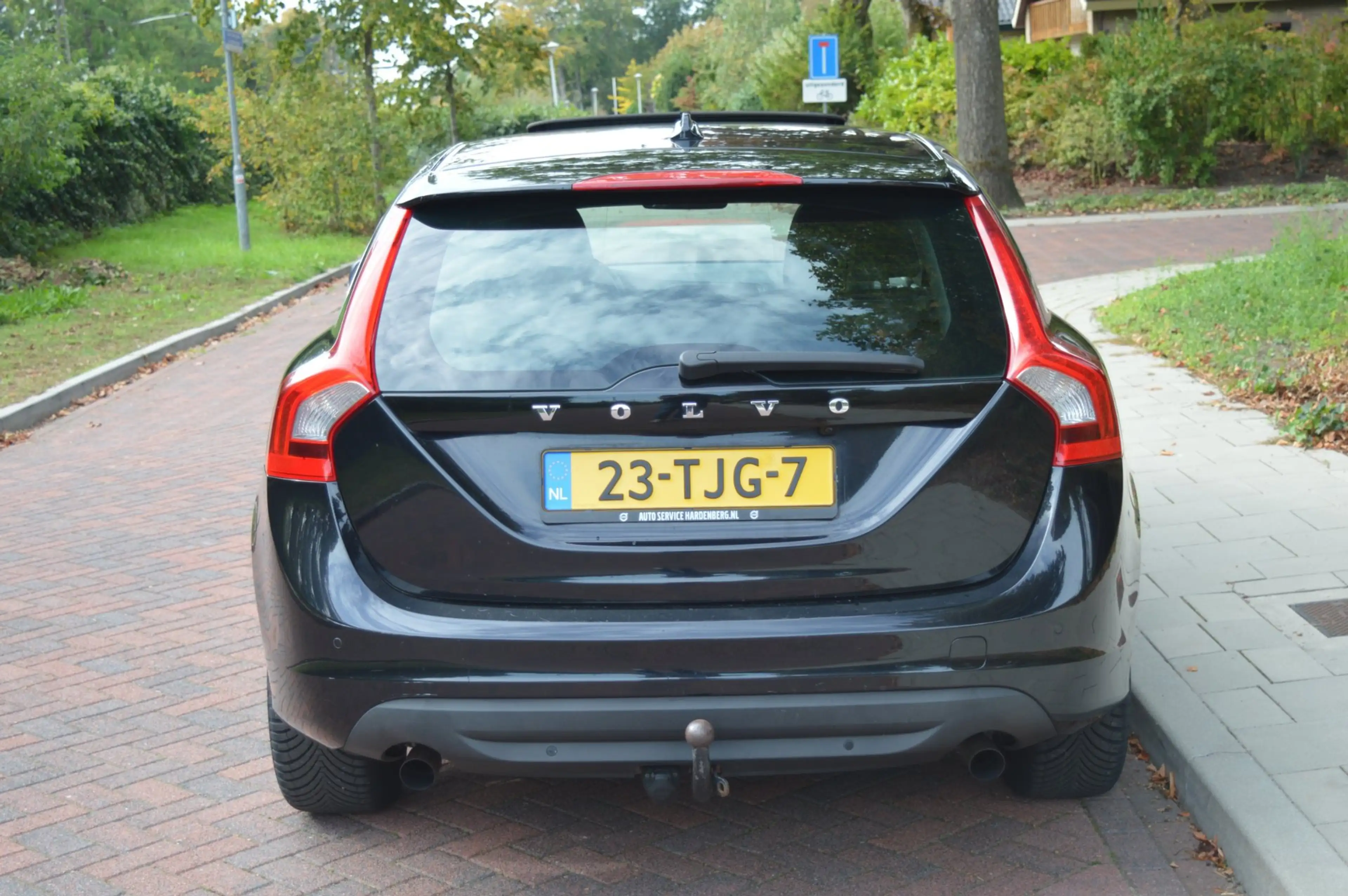 Volvo V60 2.0T Summum Navi/leer/schuifdak/camera — photo 6