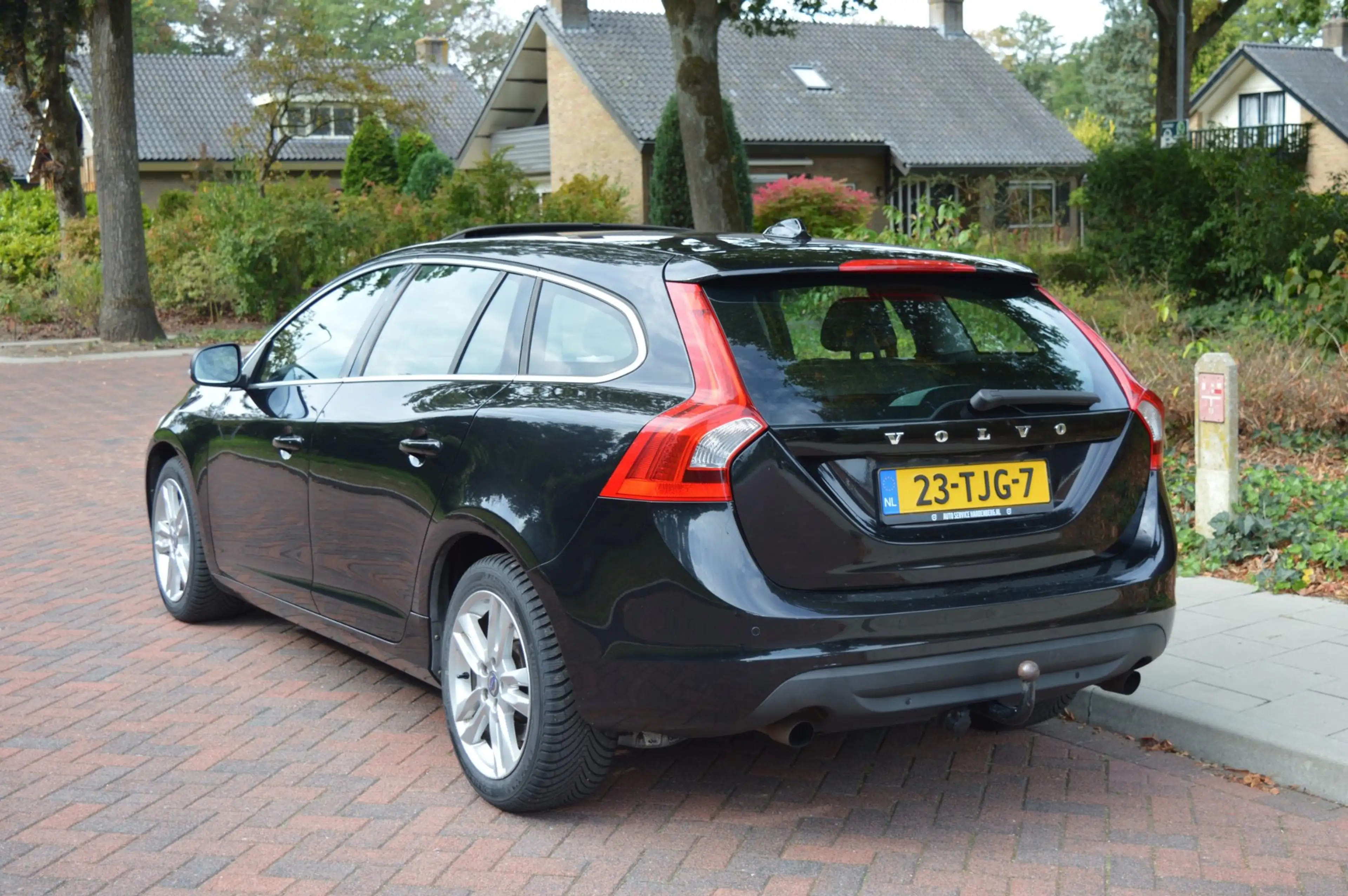 Volvo V60 2.0T Summum Navi/leer/schuifdak/camera — photo 5