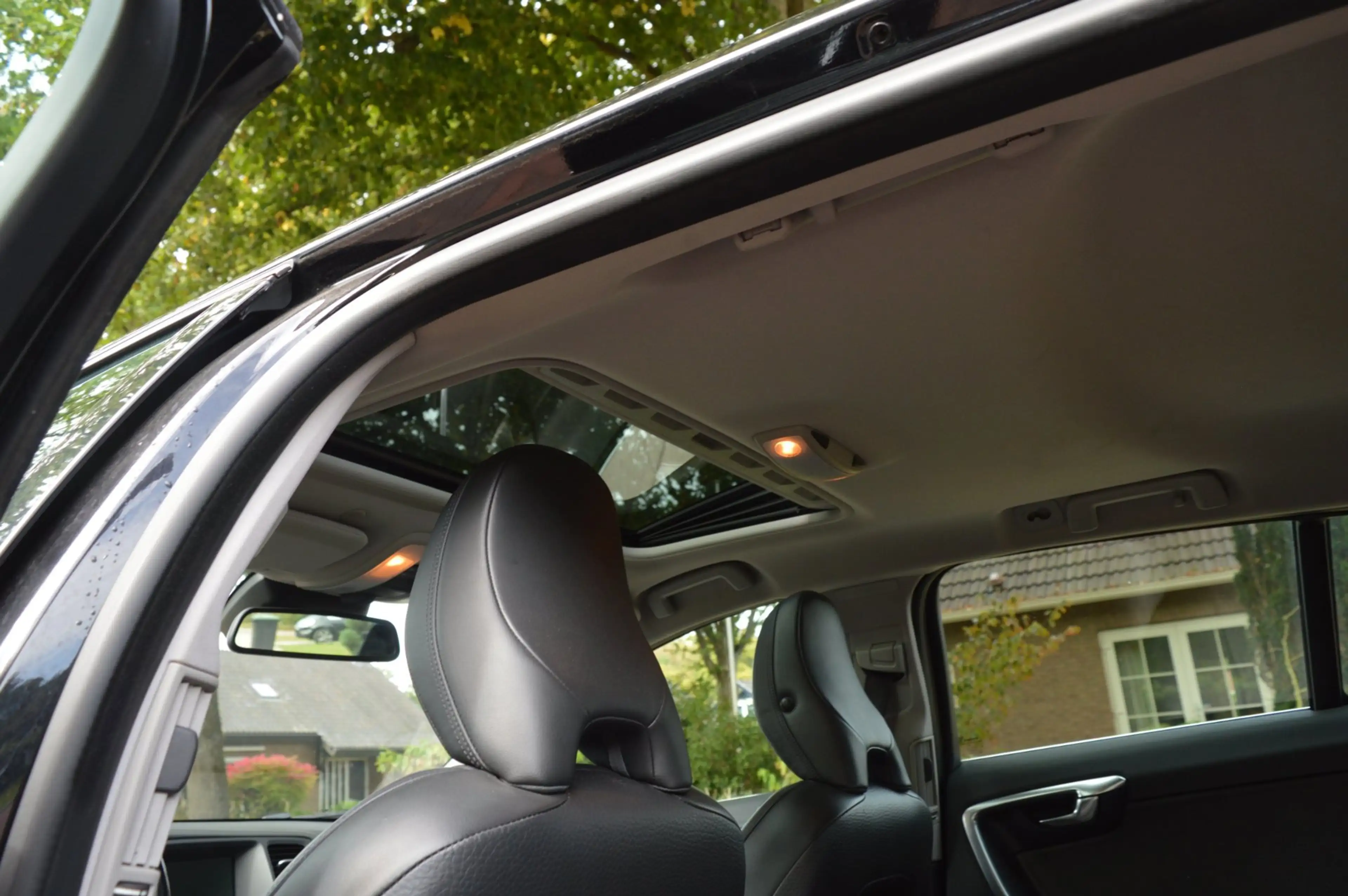 Volvo V60 2.0T Summum Navi/leer/schuifdak/camera — photo 8