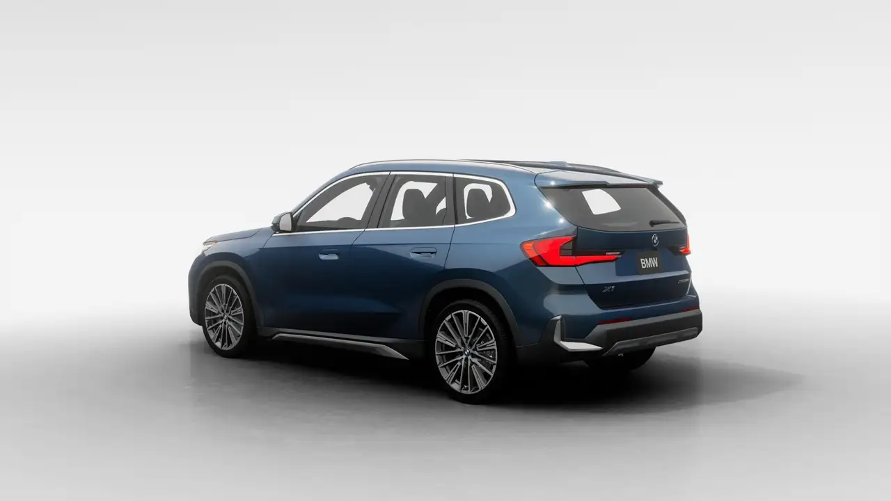 BMW X1 снимка BMW X1
