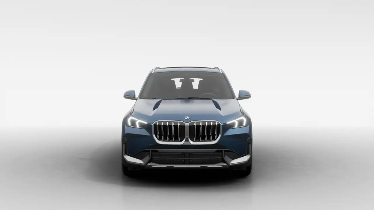 BMW X1 снимка BMW X1