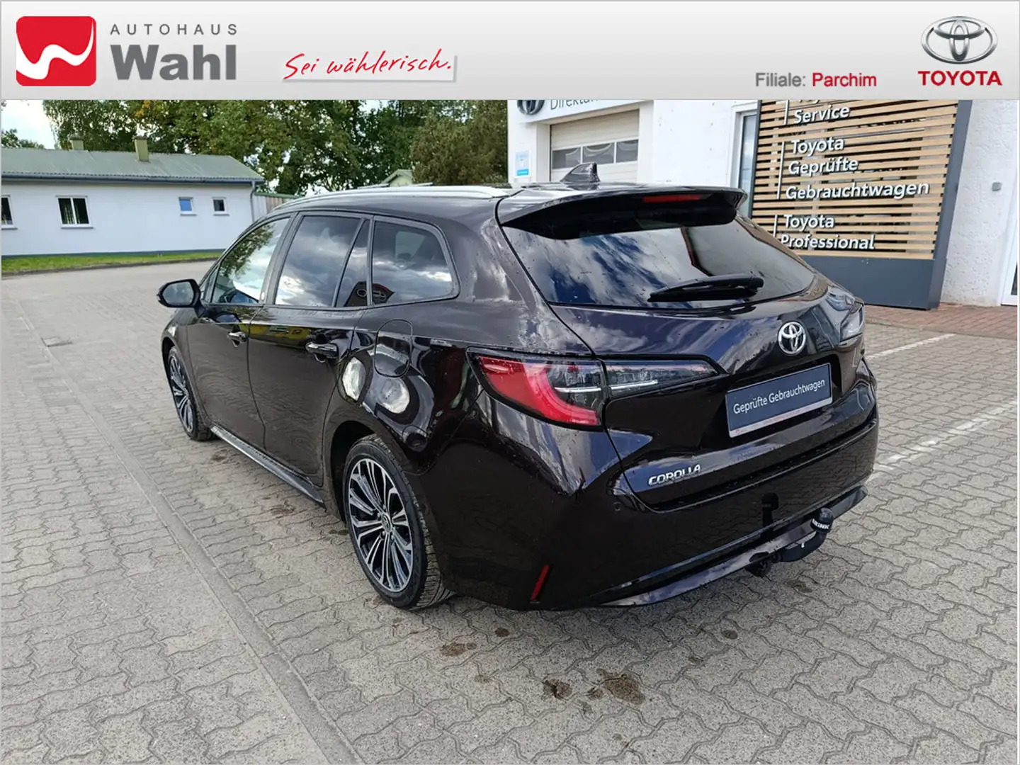 Toyota Corolla Touring Sports 1.2 Team D Brun - 2