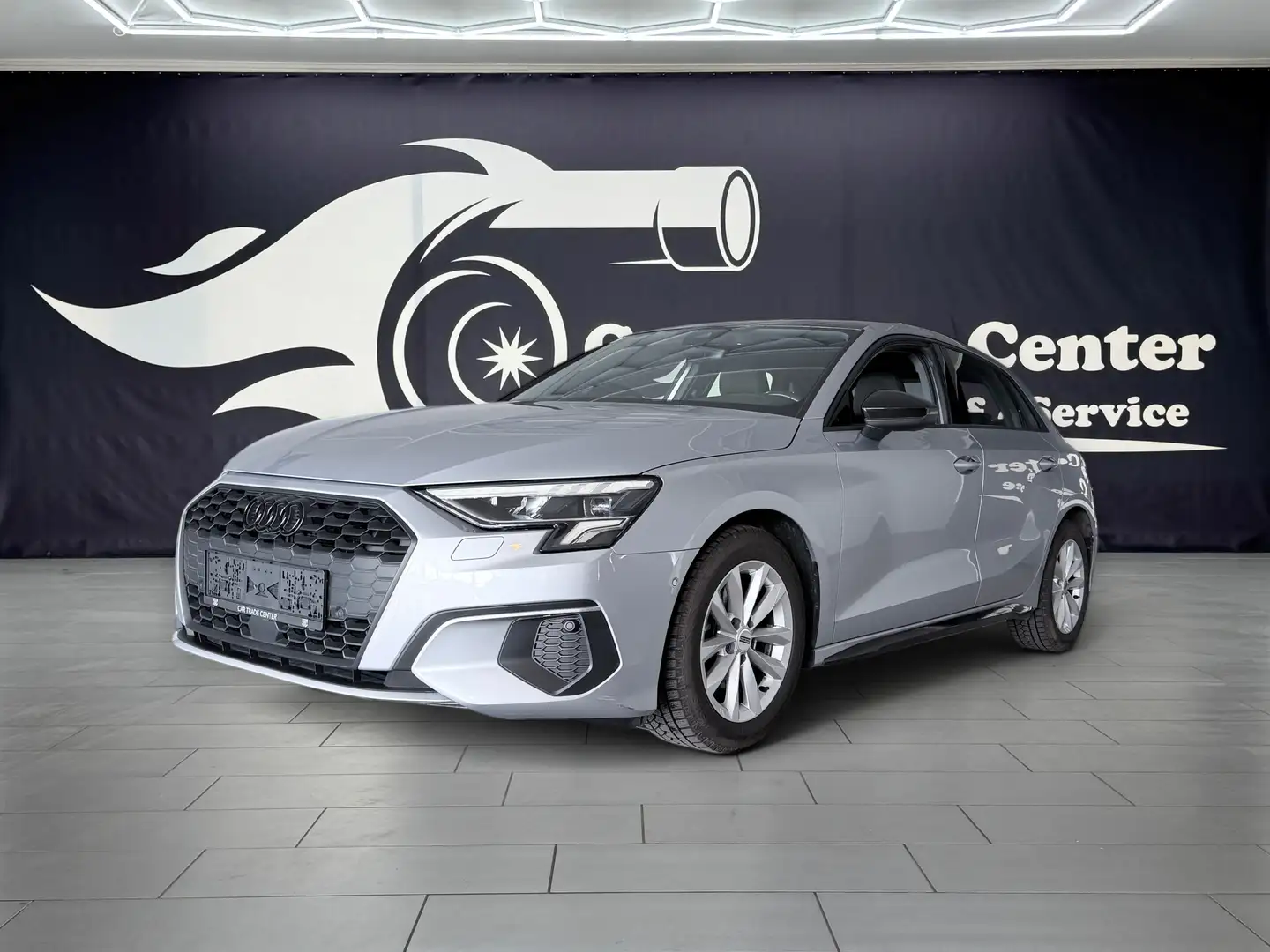 Audi A3 A3 SB 30 TFSI Silber - 1