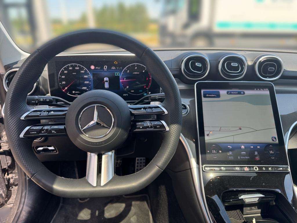 Mercedes-Benz C 220