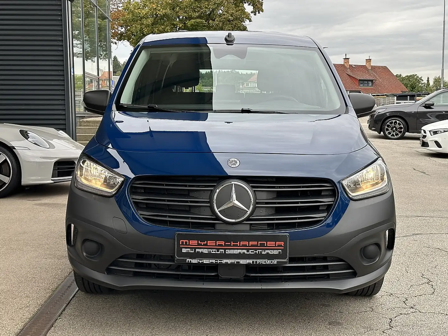 Mercedes-Benz Citan eTourer Standard 45kWh BASE Blau - 2