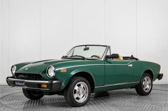 Fiat 124 Spider 2000 Automaat