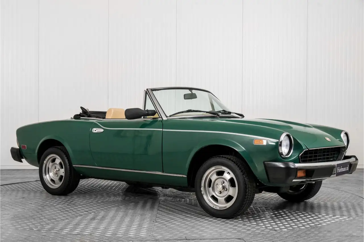 Fiat 124 Spider 2000 Automaat, foto 7