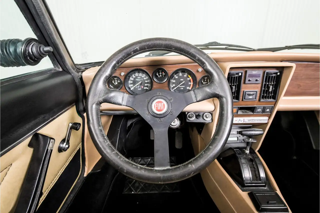 Fiat 124 Spider 2000 Automaat, foto 5