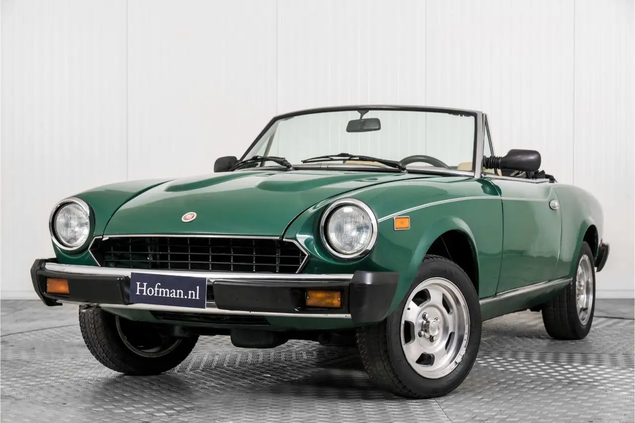 Fiat 124 Spider 2000 Automaat, foto 3