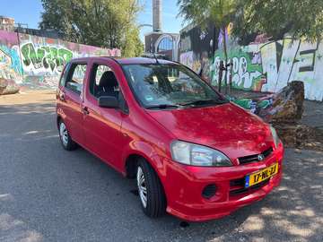 YRV 1.3-16V VTi