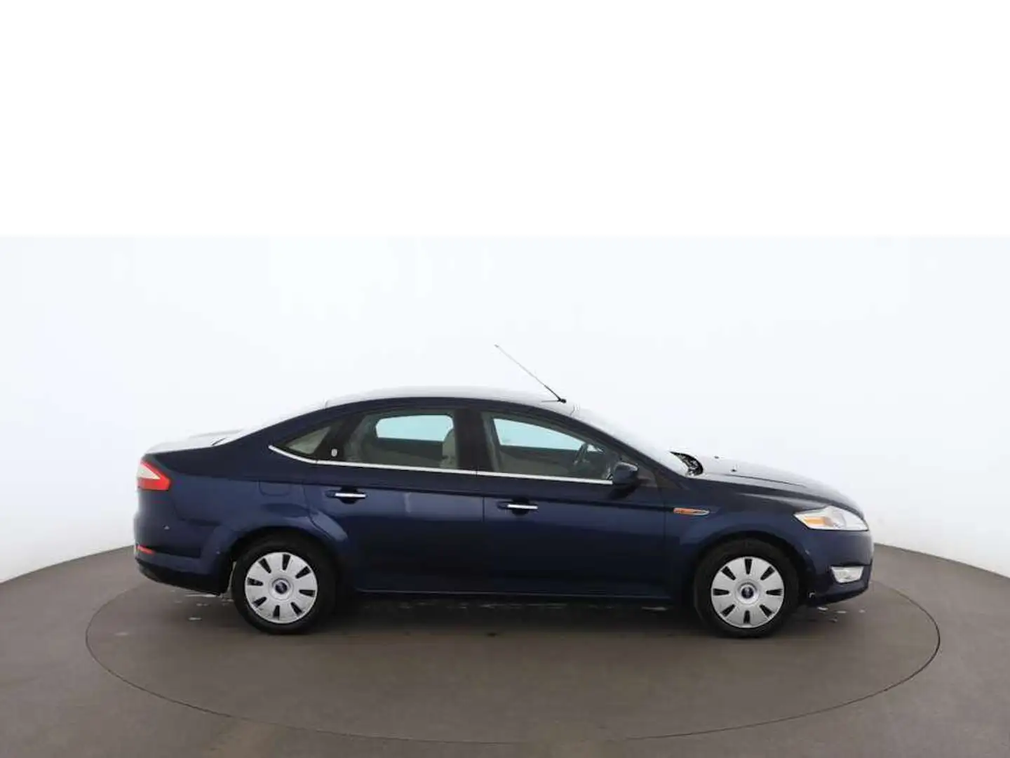 Ford Mondeo 2.0 TDCi Ghia X LEDER SITZHZG TEMPOMAT PDC Синій - 2