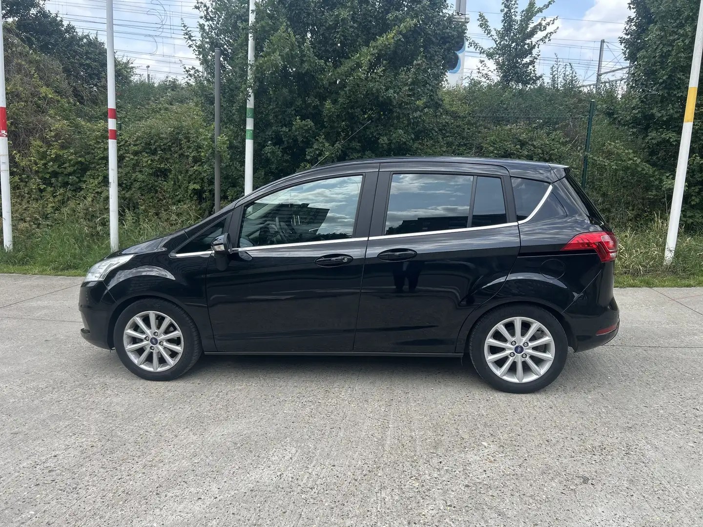 Ford B-Max 1.0 EcoBoost Titanium - 1
