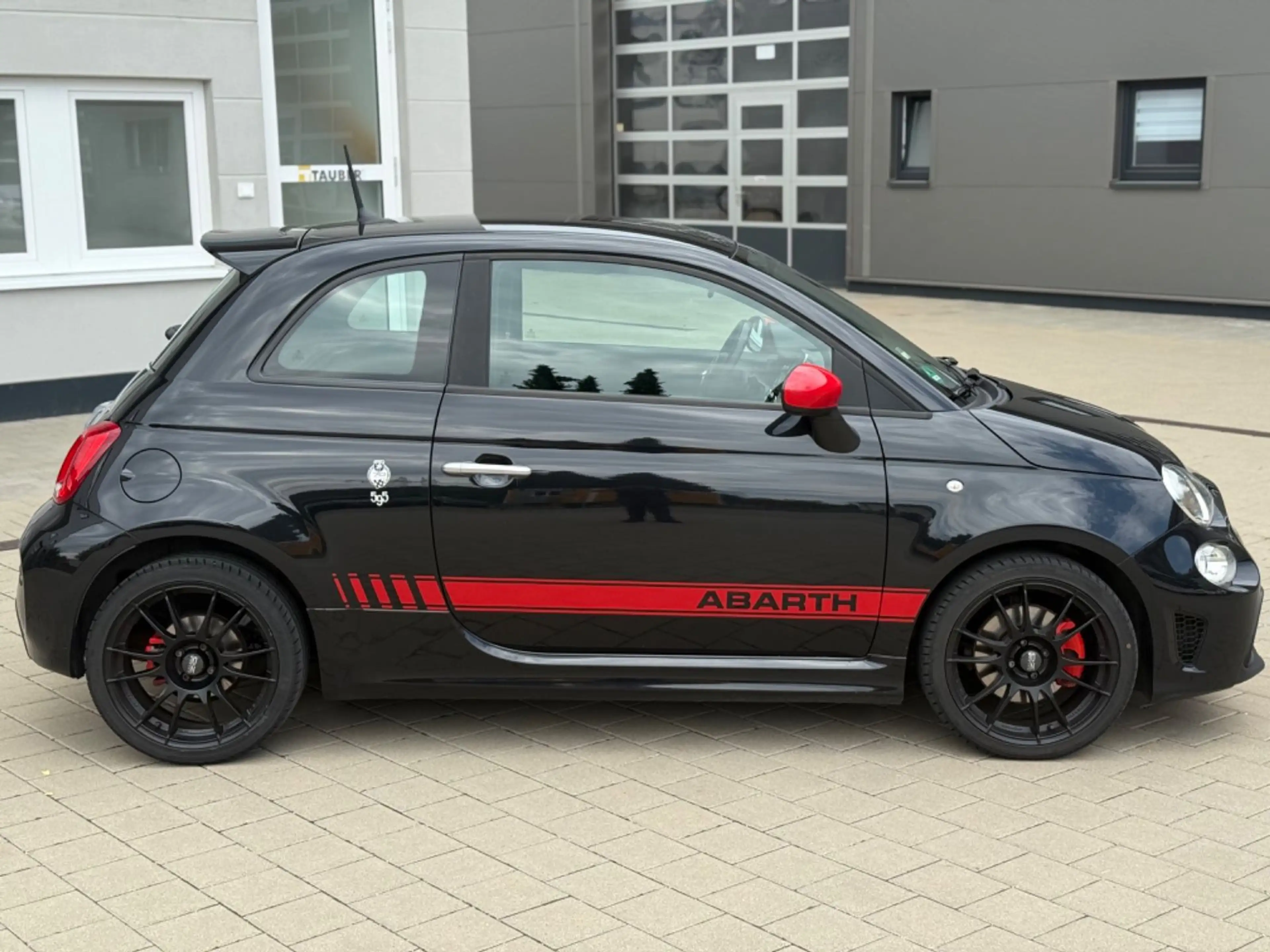 Abarth 500 595 Basis Sport 1.4 Digital 8xReifen — photo 7