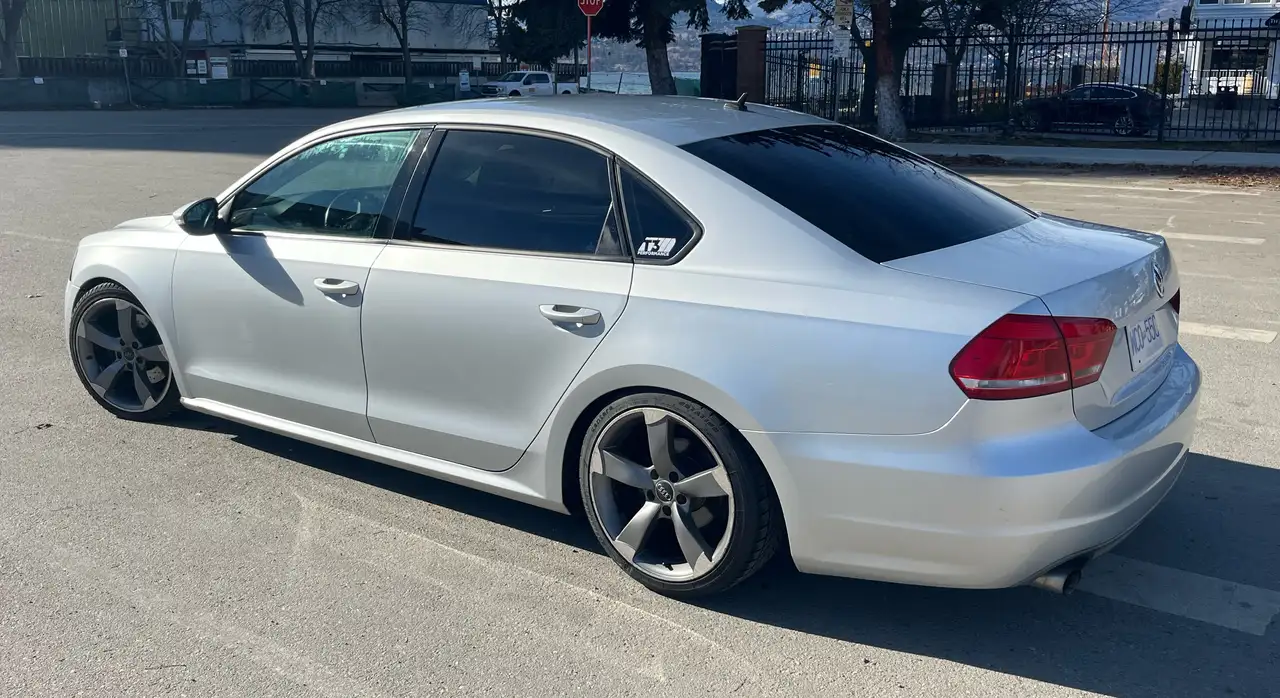 Volkswagen Passat снимка Volkswagen Passat