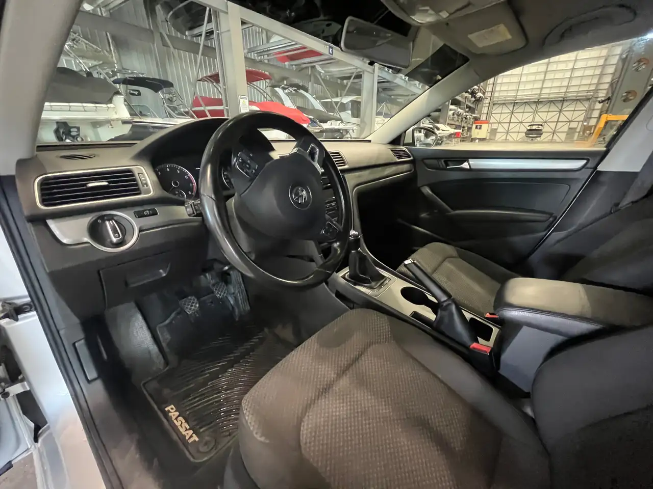 Volkswagen Passat снимка Volkswagen Passat