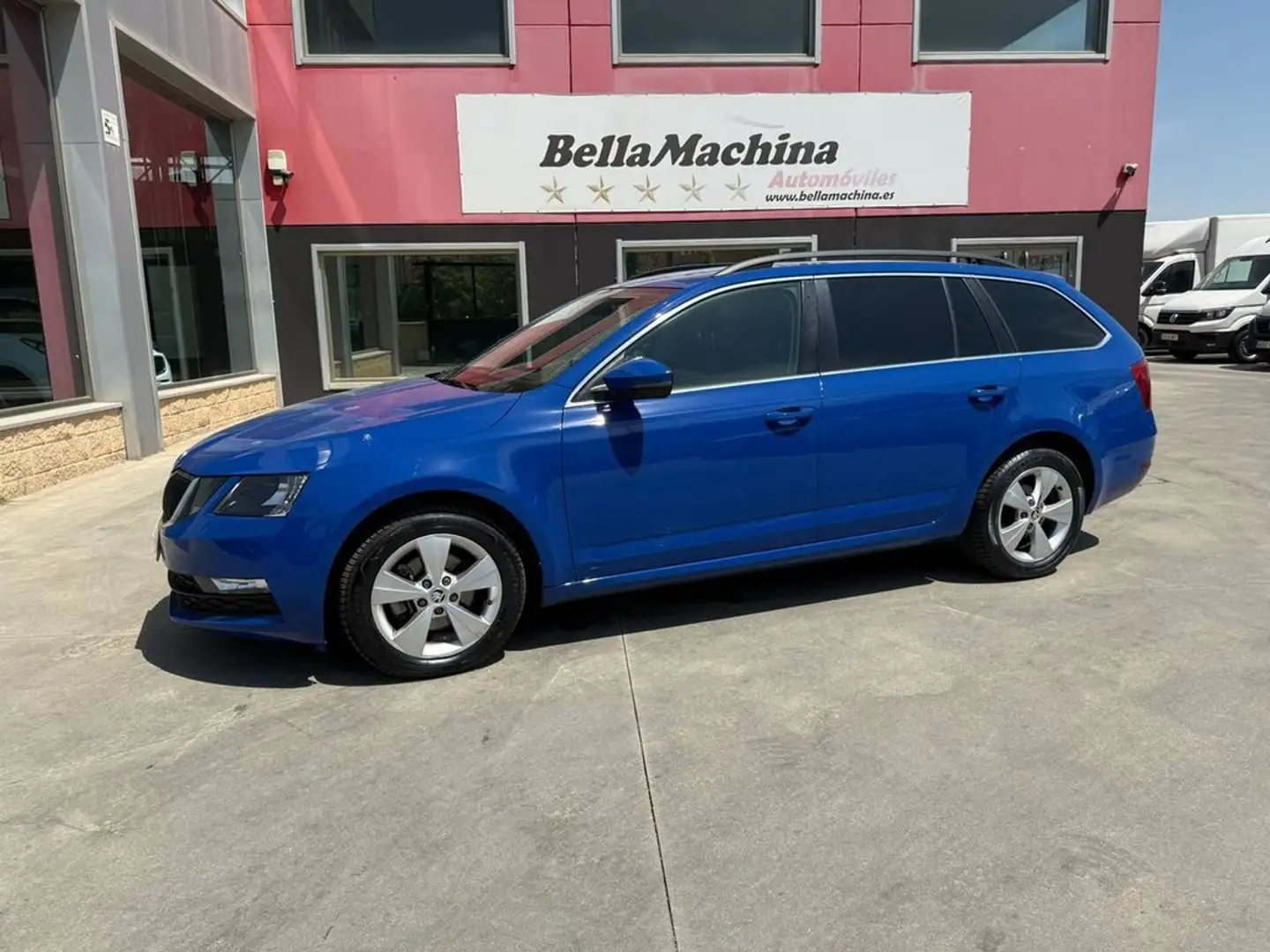 Skoda Octavia Combi 2.0 TDI 110kW(150CV) DSG Ambition Jaune - 2