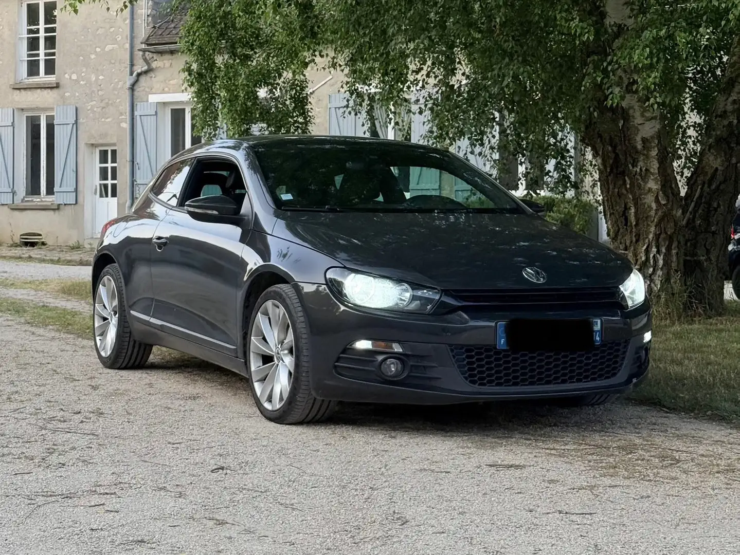 Volkswagen Scirocco Scirocco 2.0 TDI 170 FAPSportline Grijs - 1