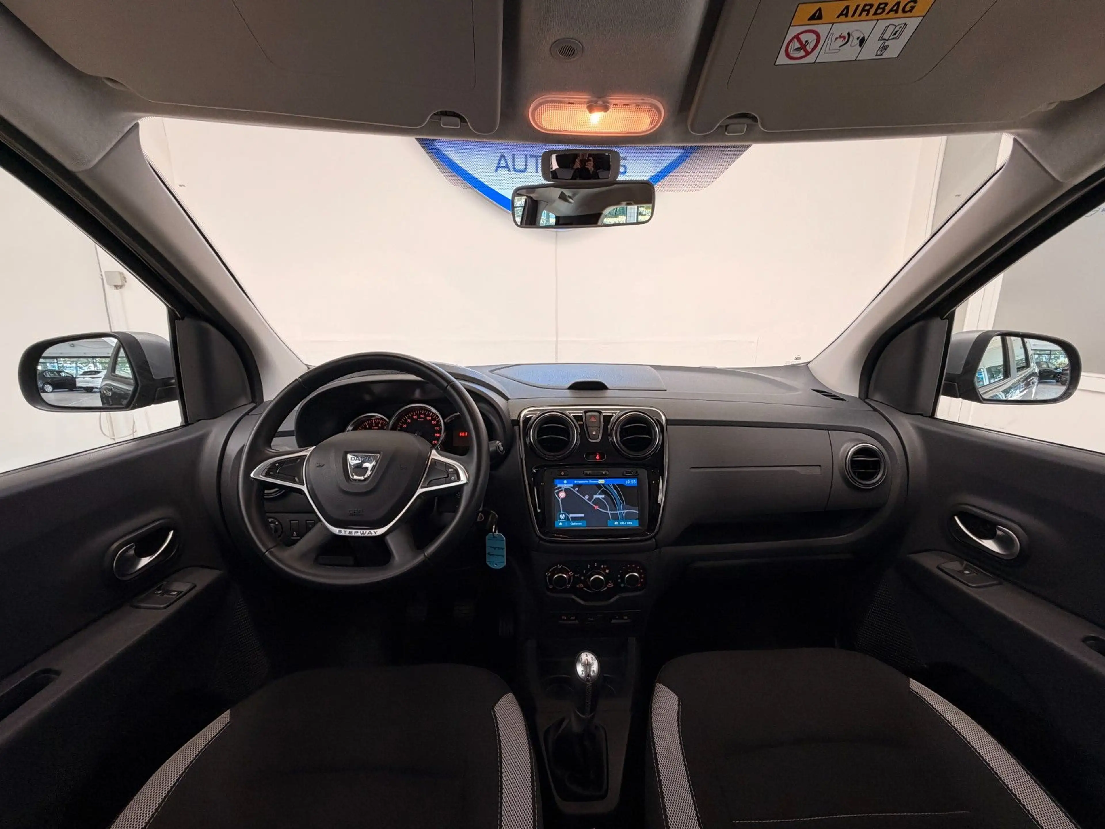 Dacia Lodgy Stepway / 7 SITZER / NAVI / RÜCKFAHRKAMERA — photo 14