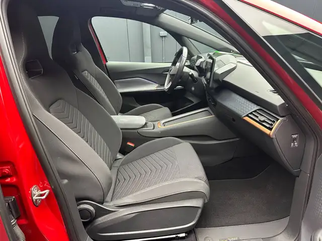 CUPRA Born view 10