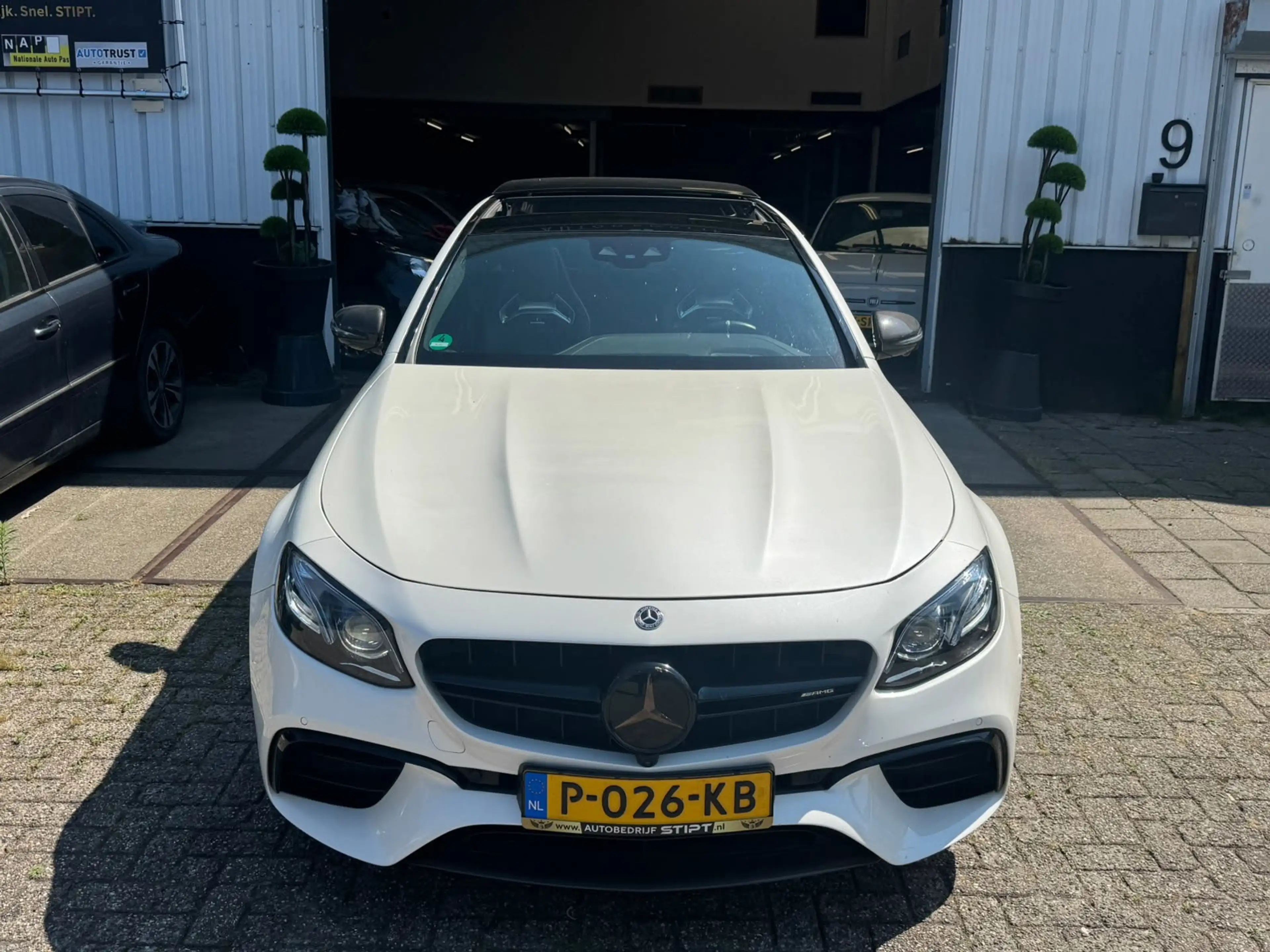 Mercedes-Benz E 63 AMG S 4MATIC |KERAMISCH|EYE2|BOMVOL — photo 4