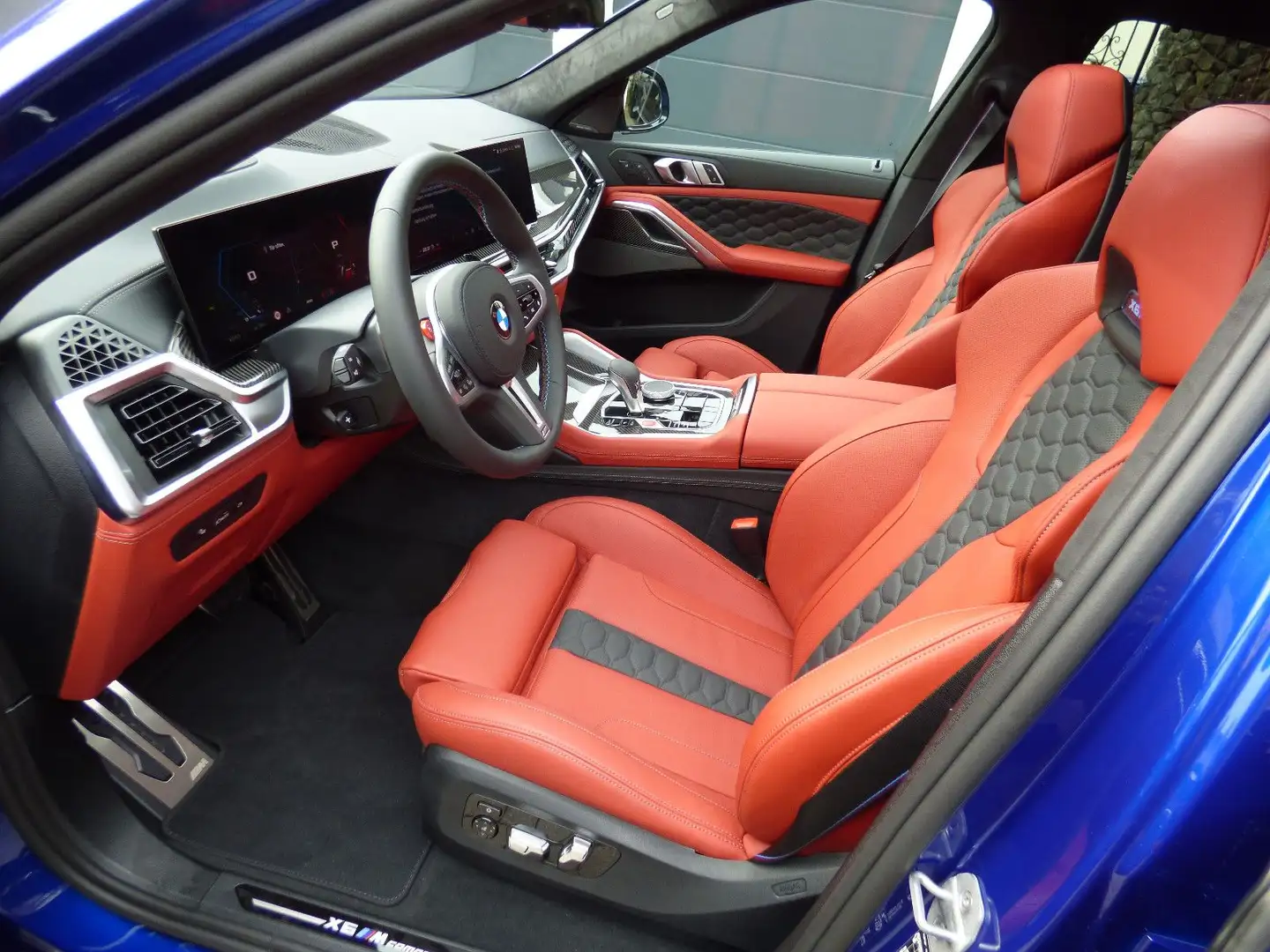 BMW X6 M Compet*INDIVIDUAL Lack*Sakhir*Pano*2xCarbon Bleu - 2