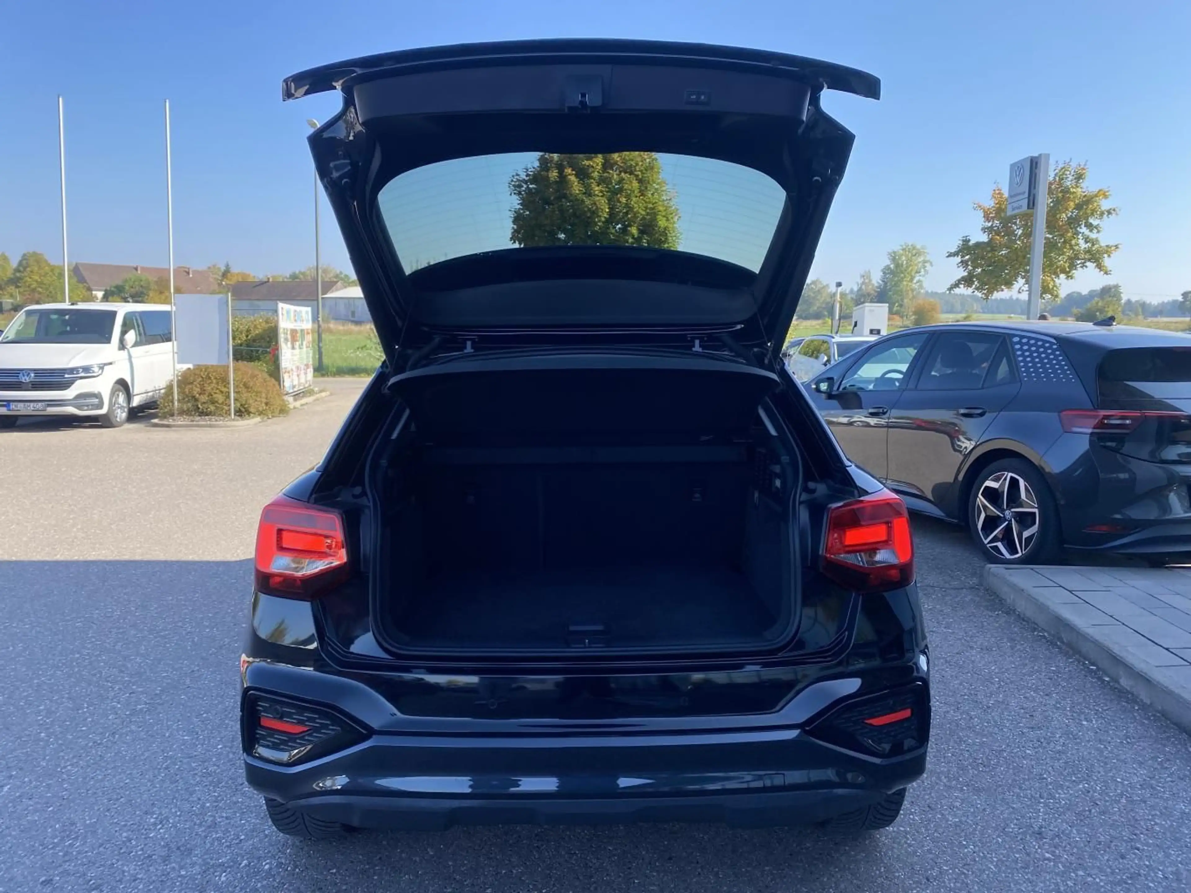 Audi Q2 1.5 TSI S-tronic advanced NAVI+KAMERA+LED+DAB — photo 14