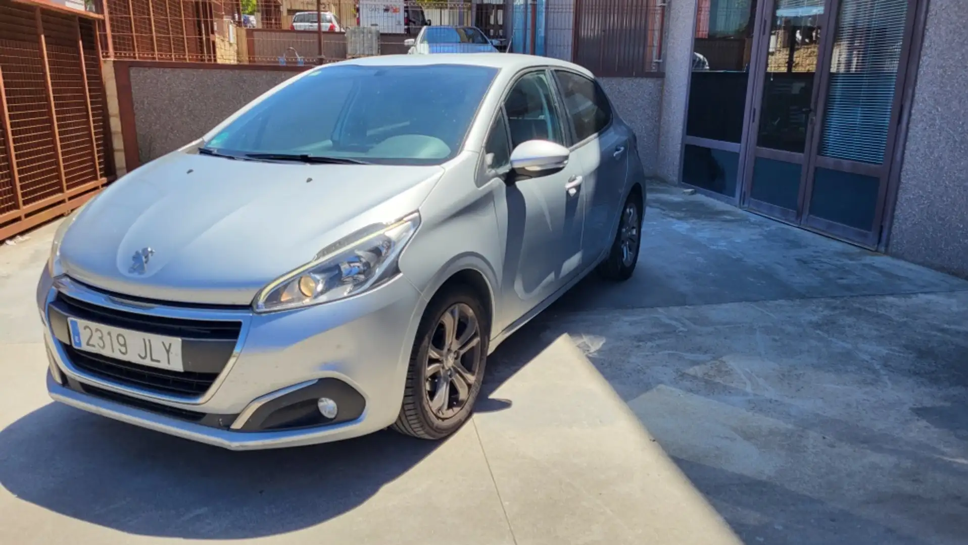 Peugeot 208 1.2 PureTech Active 82 - 2